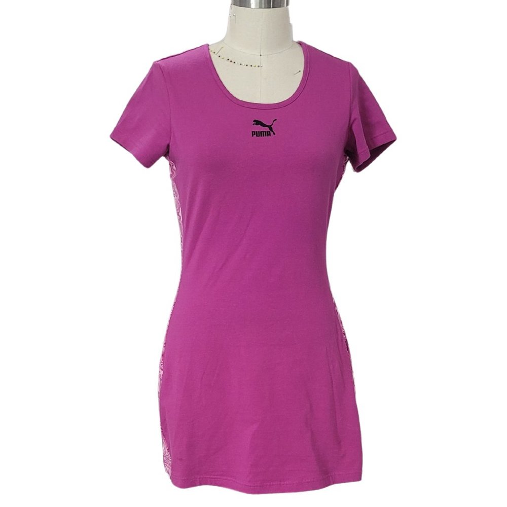 BE ACTIVE in this PUMA TEESHIRT DRESS with Side Stripes SIZE M